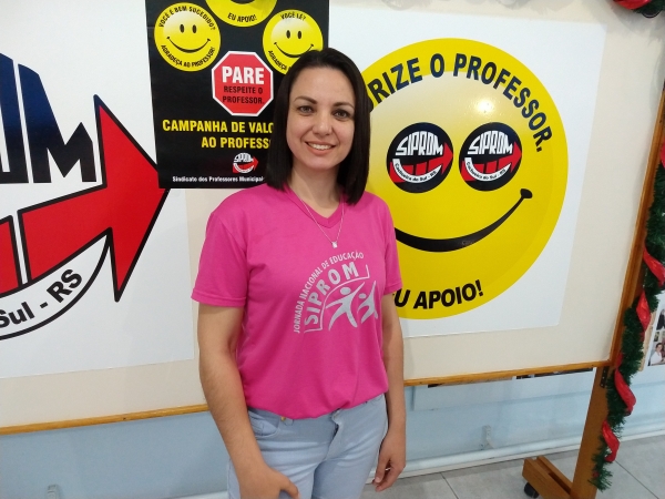 Siprom discute reforma do Faps e descontos do IPE com prefeito