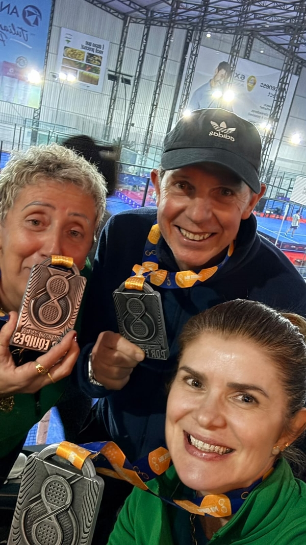 Claudia Freiberg e João Baggiotto são vice-campeões no Brasileiro de Padel por Equipe 