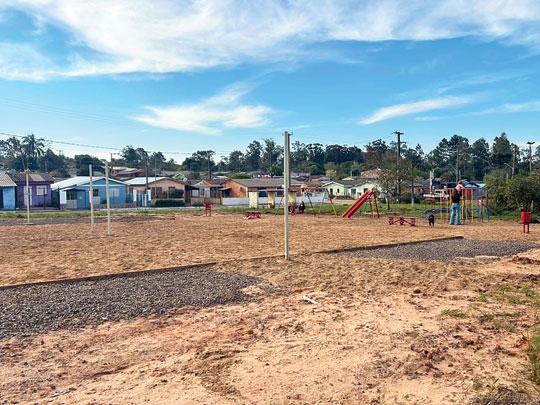 Corsan entrega praça ao Funcap