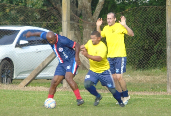 Veterano 35 e Segundona começarão no Centro Esportivo