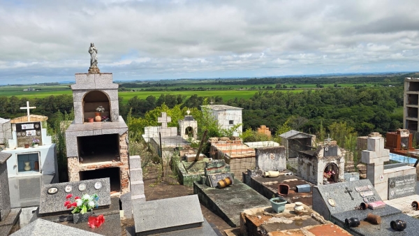 Desmoronamento do Cemitério das Irmandades segue sem solução