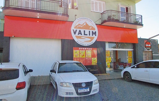 Supermercado Valim comemora um ano na Zona Norte