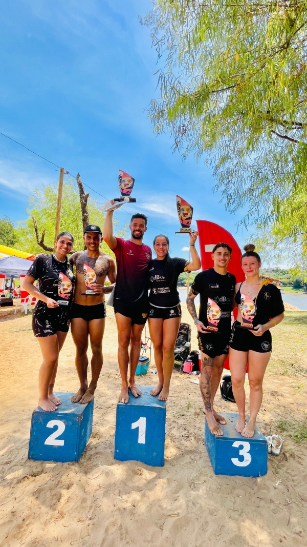 Futevôlei movimentou 49 duplas na Praia Nova