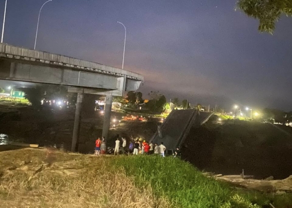 Ponte erguida pela Construtora Cidade desabafa no Acre