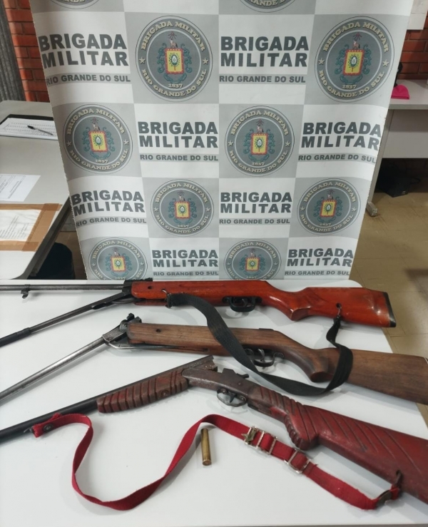 Patrulha Rural apreende armas no Botucaraí