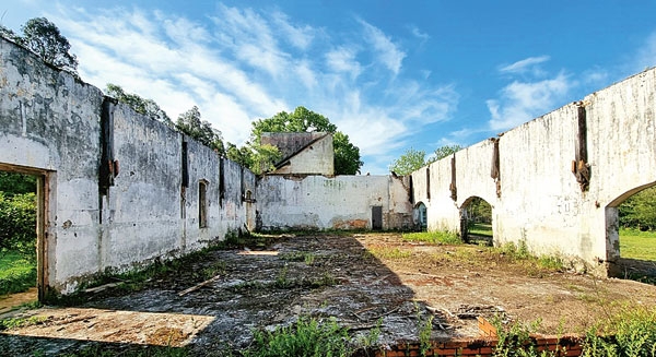 Estação da Ferreira parou na estação