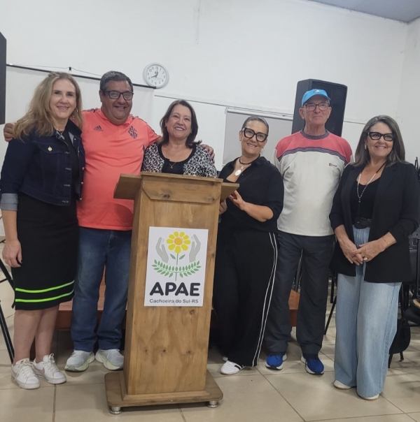 Nilza Leusin assume presidência da Apae de Cachoeira do Sul