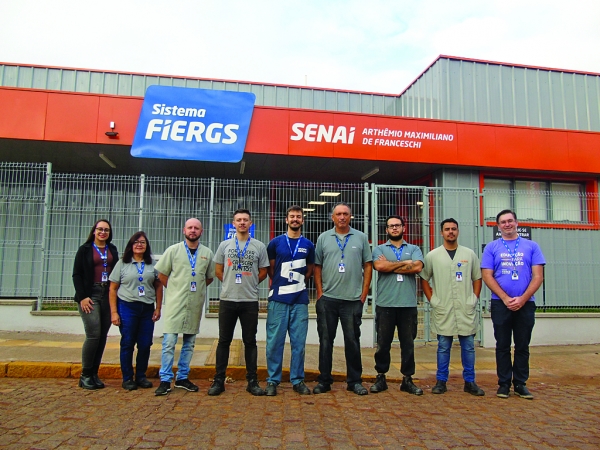 Começam as aulas no novo prédio do Senai