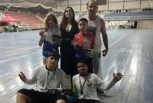 Capoeira na Escola conquista títulos em Lajeado 