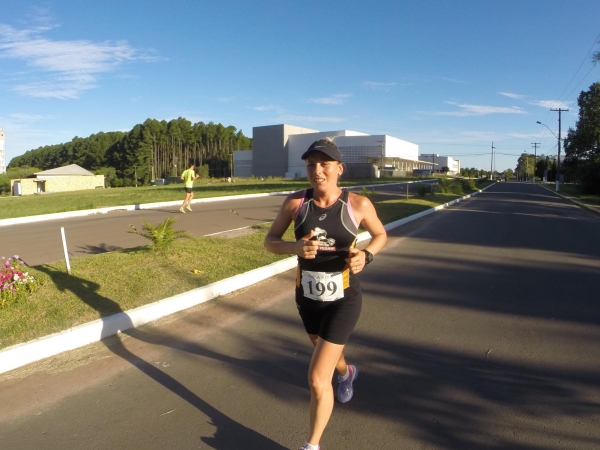 Renata Peixoto disputa ultramaratona de 24 horas