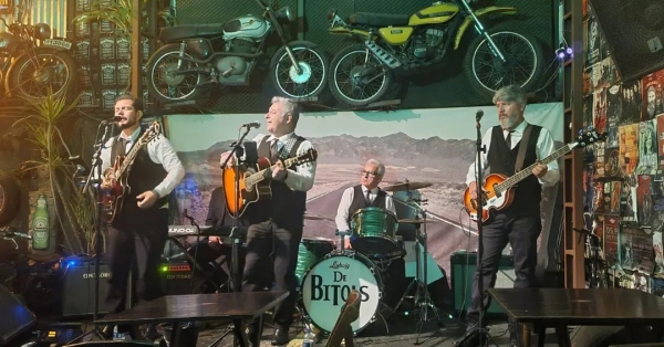 De Bitols neste sábado no palco do Terreno