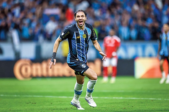 Vencer fora é o desafio do Grêmio