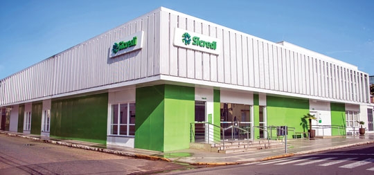 Sicredi tem duas agências no centro