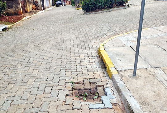 Aposentado quer conserto da Cavalheira