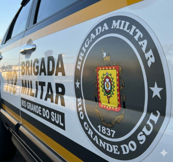 Prefeitura demite suspeito de bater em mulher