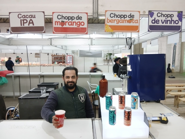 Chopes de frutas são atração na 76ª Feapec
