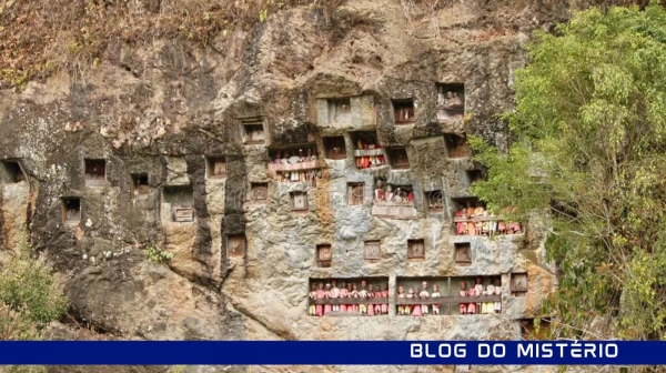 Eles não foram embora: o ritual que mantém os mortos presentes