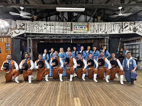 Cachoeira na final do Enart