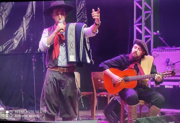 Cachoeira ganha quase todos os prêmios da Vigília do Canto Gaúcho