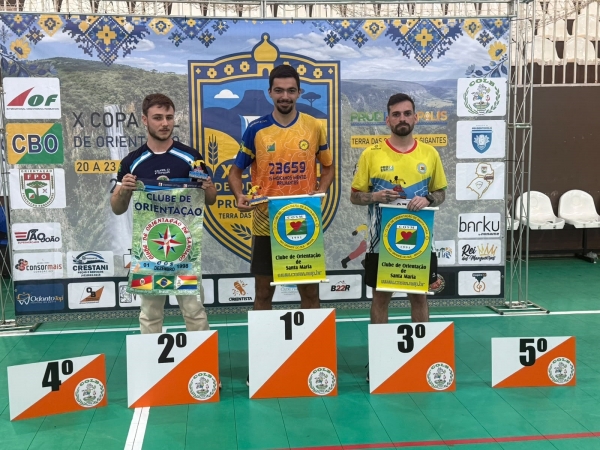 Erick Kettermann conquista pódios na orientação