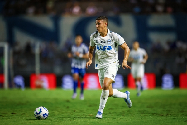 Grêmio perde de virada por 3 a 2 para o CSA