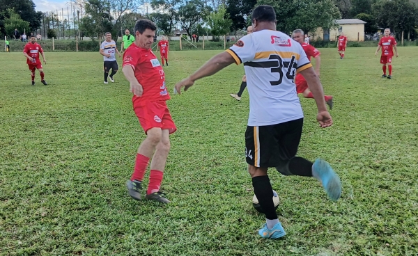 São José vence e Botafogo e São Lourenço empatam no 55