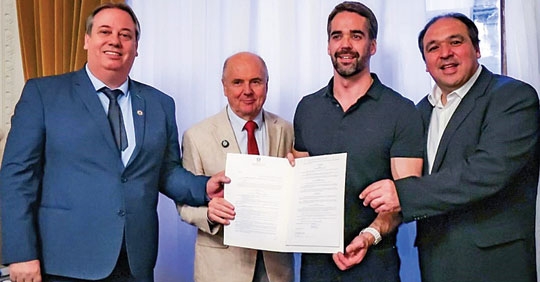 Pró-Hospitais avança rumo à implementação