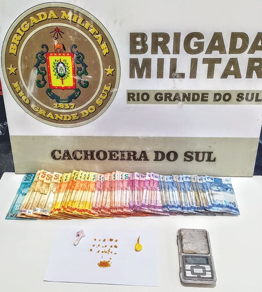 Suspeito de tráfico é preso pela Brigada