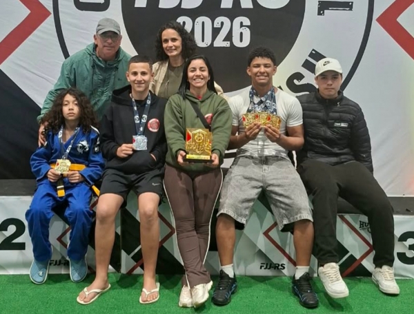 Equipe A conquista títulos no Circuito Estadual de Jiu-jítsu 