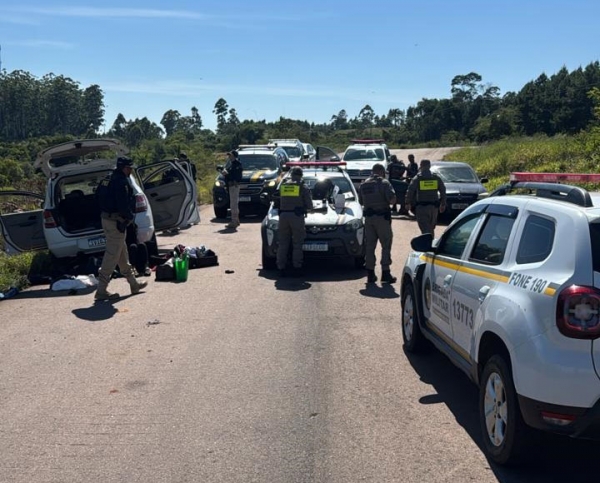 Patrulha Rural recupera em Cachoeira carro roubado usado em assalto
