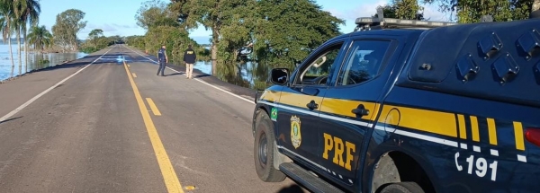 Após o sinal verde da PRF, está liberada a BR 153