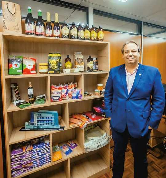 O mercadinho de Cláudio Tatsch