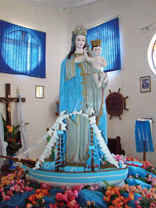 Navegantes define programa