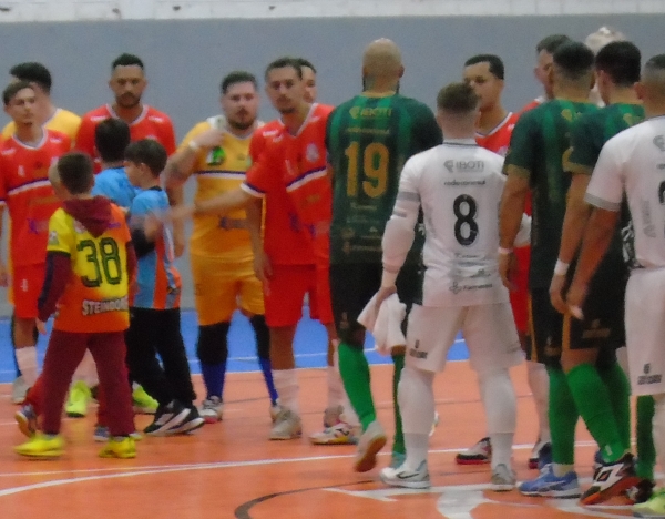São José joga sábado na SRB pela Série Ouro