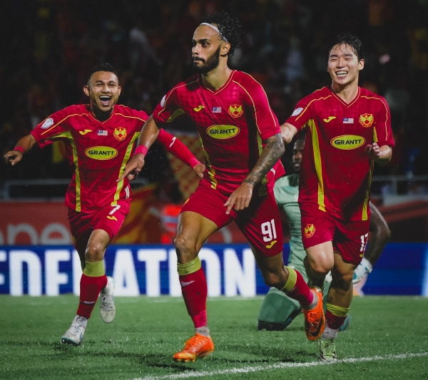 Chrigor decide e Selangor abre vantagem em semifinal na Ásia