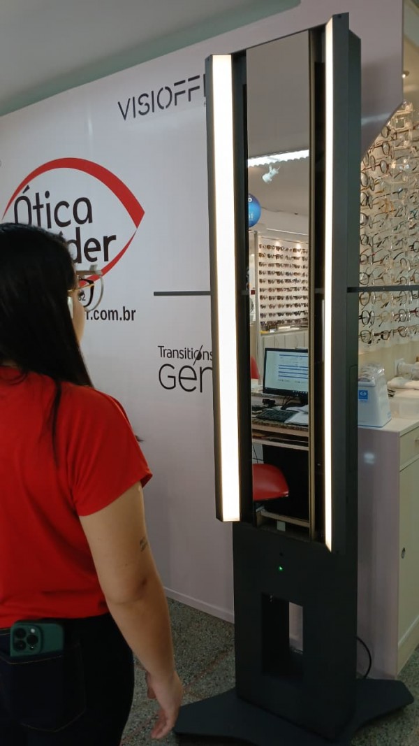 A máquina otimiza o aumento da precisão e das medições.