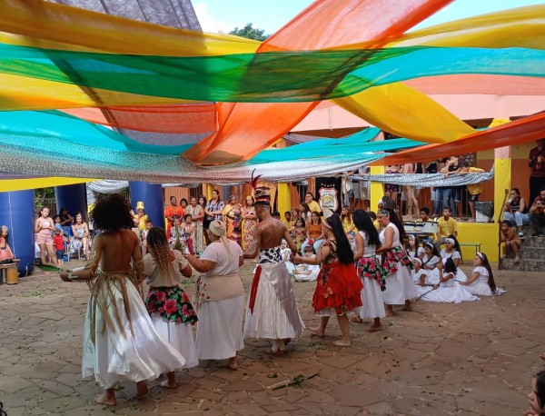 Apresentações artísticas voltadas à valorização da Cultura Afro marcaram a 37ª edição do Kizomba.