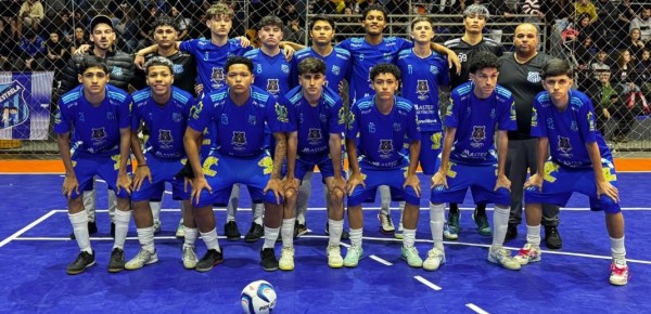 Estrela conquistou oito vitórias em oito jogos